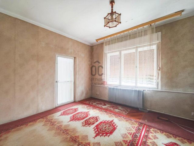 Eladó családi ház, Komáromban 68.9 M Ft, 4 szobás