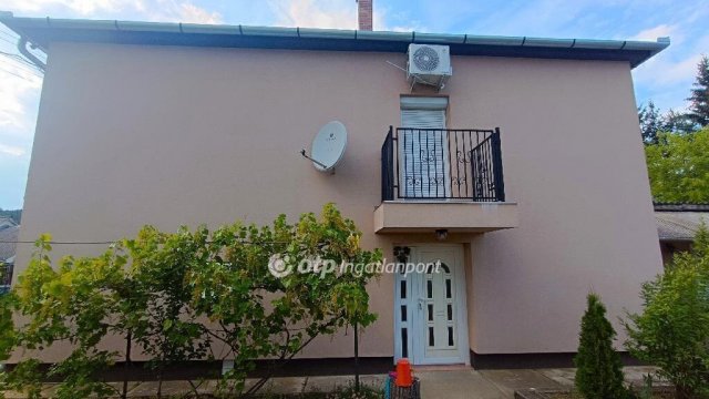Eladó családi ház, Bükkszéken 60 M Ft, 3+1 szobás