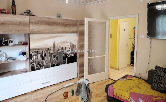 Eladó téglalakás, Tatabányán 38.9 M Ft, 2 szobás