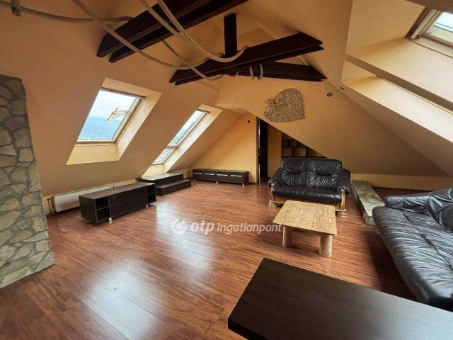 Eladó téglalakás, Miskolcon 59.9 M Ft, 5 szobás