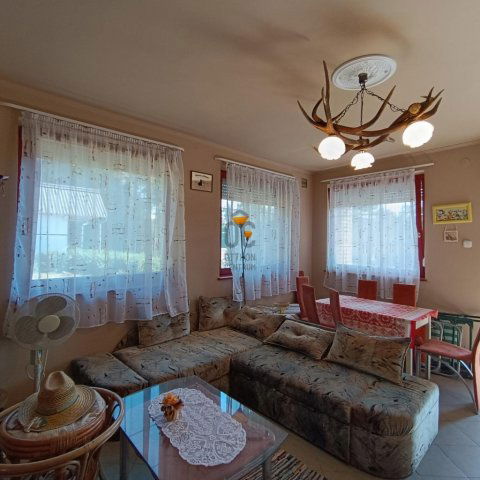 Eladó családi ház, Kistolmácson 27.9 M Ft, 2 szobás