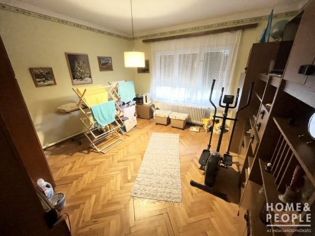 Eladó családi ház, Hódmezővásárhelyen 59.999 M Ft, 3 szobás