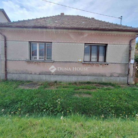 Eladó családi ház, Körmenden 16.99 M Ft, 3 szobás