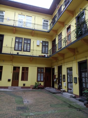 Kiadó téglalakás, albérlet, Budapesten, VIII. kerületben