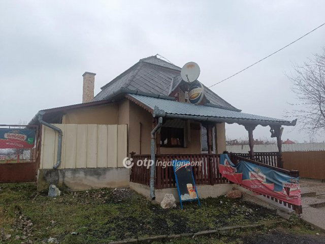 Eladó üzlethelyiség, Gyulaházán 8 M Ft / költözzbe.hu