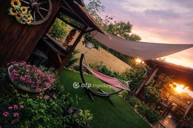 Eladó családi ház, Tökölön 115 M Ft, 3+1 szobás