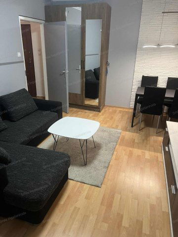 Kiadó panellakás, albérlet, Nyíregyházán 140 E Ft / hó