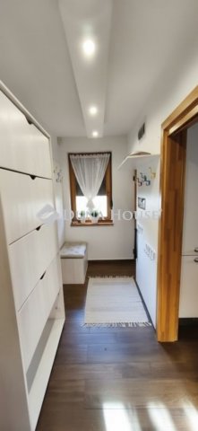 Eladó családi ház, Szigetváron 117 M Ft, 4 szobás