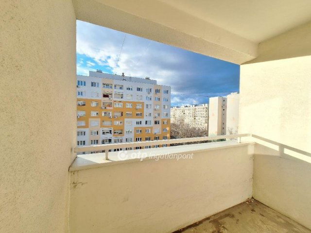 Eladó panellakás, Budapesten, III. kerületben 76.7 M Ft, 3 szobás