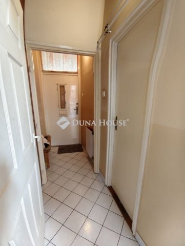 Eladó téglalakás, Szombathelyen 43 M Ft, 1 szobás