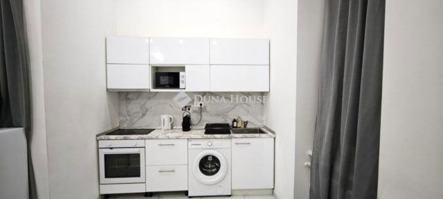 Eladó téglalakás, Budapesten, VII. kerületben 103.9 M Ft