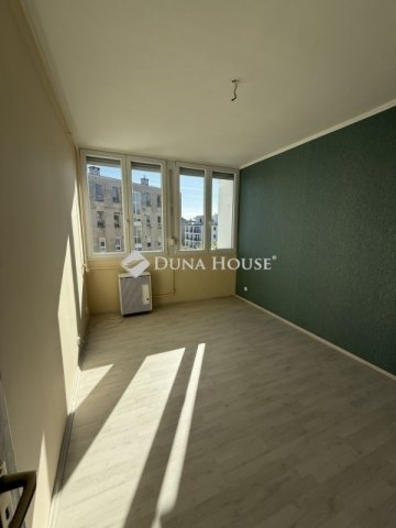 Eladó téglalakás, Budapesten, IV. kerületben 75 M Ft, 3 szobás