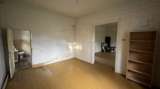 Eladó családi ház, Veresegyházon 57 M Ft, 4 szobás