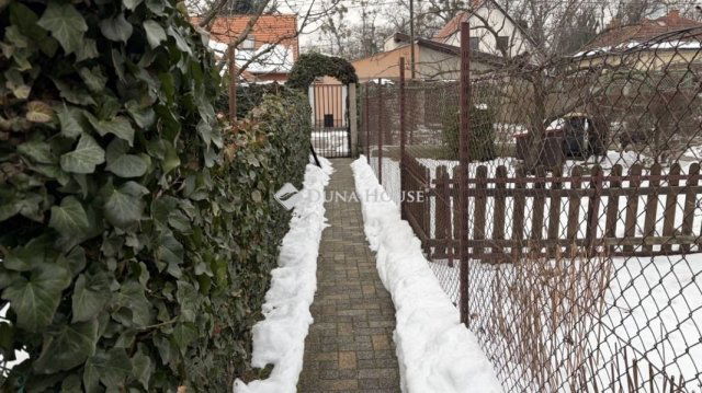 Eladó családi ház, Budapesten, XX. kerületben 52.9 M Ft