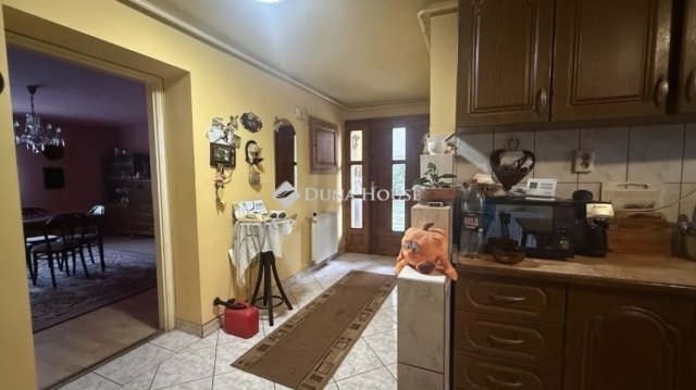 Eladó családi ház, Szombathelyen 85.9 M Ft, 5 szobás