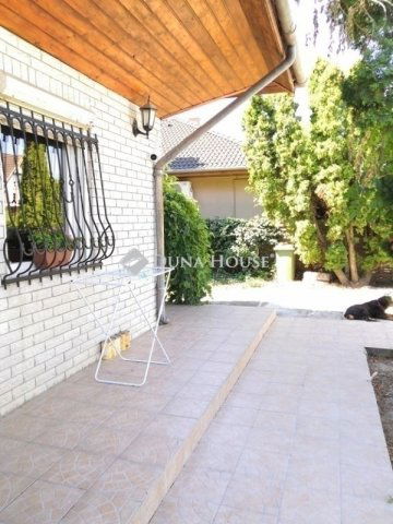 Eladó családi ház, Alsónémediben 115 M Ft, 6 szobás