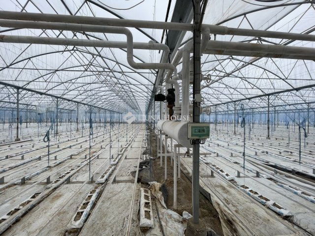 Eladó családi ház, Szabadszálláson 140 M Ft, 5 szobás