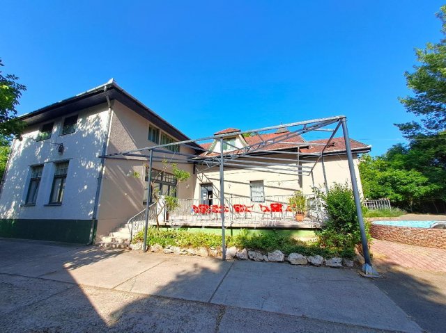 Eladó ipari ingatlan, Solton 199 M Ft / költözzbe.hu