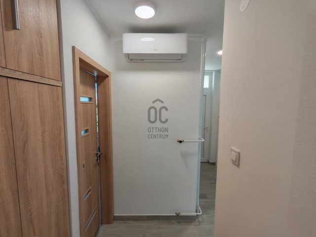 Kiadó téglalakás, albérlet, Cegléden 280 E Ft / hó, 3 szobás