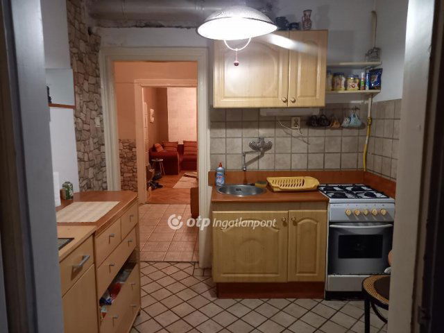 Eladó téglalakás, Budapesten, XIV. kerületben 39.99 M Ft