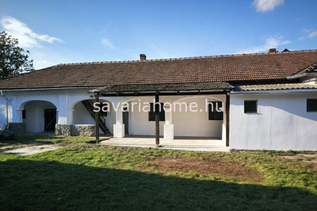 Eladó családi ház, Jákon 45 M Ft, 4 szobás