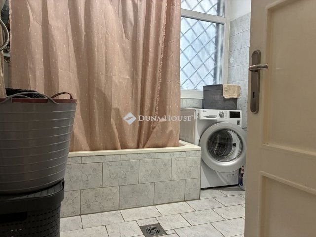 Eladó téglalakás, Budapesten, XIII. kerületben 63 M Ft