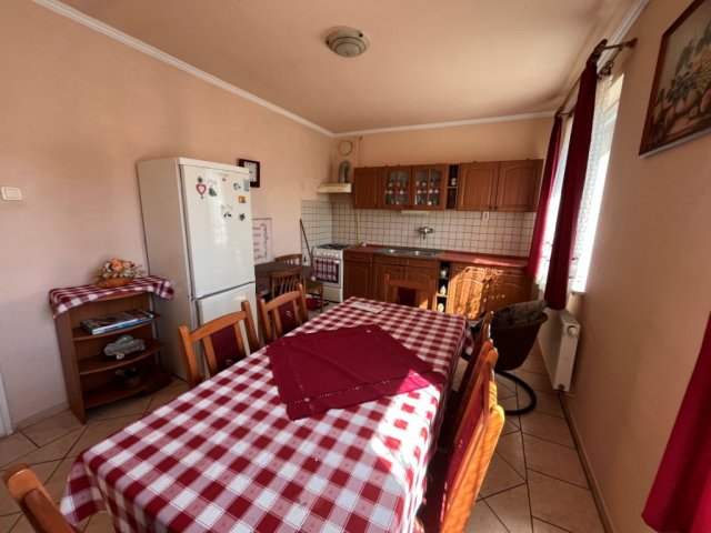 Eladó ikerház, Hajdúsámsonon 53 M Ft, 2 szobás