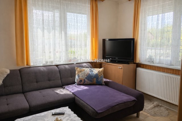 Eladó családi ház, Cserkeszőlőn 59.9 M Ft, 4 szobás