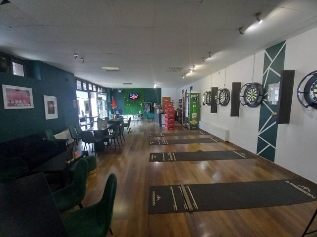 Eladó üzlethelyiség, Szolnokon 45.99 M Ft, 1 szobás