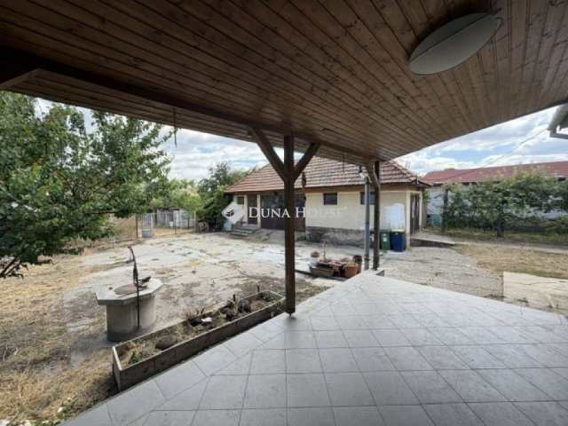 Eladó családi ház, Pilisen 74.9 M Ft, 3 szobás