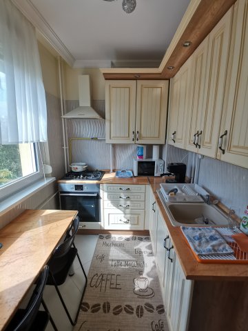 Eladó panellakás, Szegeden, Kereszttöltés utcában 51.9 M Ft