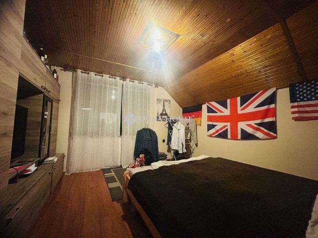 Eladó családi ház, Lajosmizsén 129 M Ft, 5 szobás