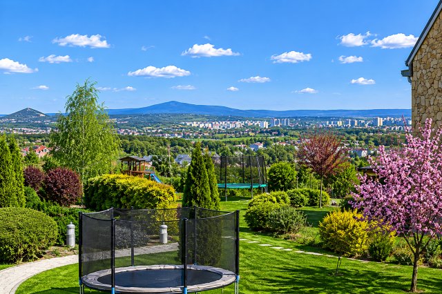 Eladó téglalakás, Budapesten, III. kerületben 150 M Ft