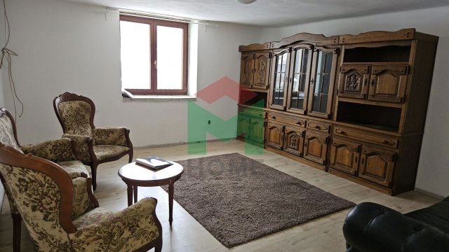 Eladó családi ház, Csömenden 29.8 M Ft, 2 szobás