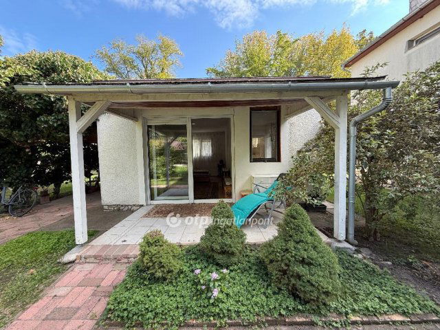 Eladó családi ház, Siófokon 199 M Ft, 6 szobás