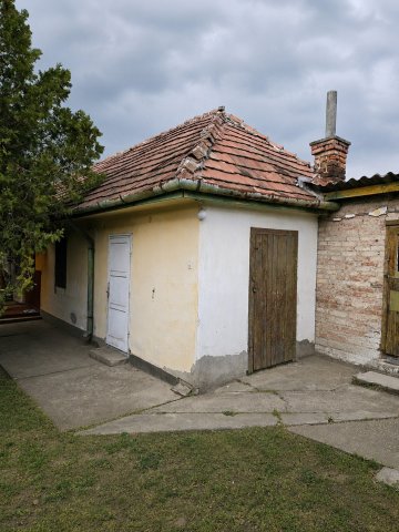 Eladó családi ház, Dunaharasztin 54 M Ft, 3 szobás