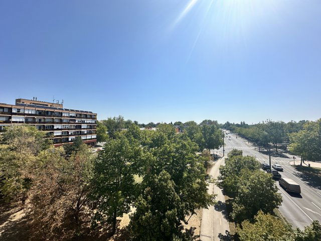 Eladó téglalakás, Békéscsabán 22.99 M Ft, 2 szobás