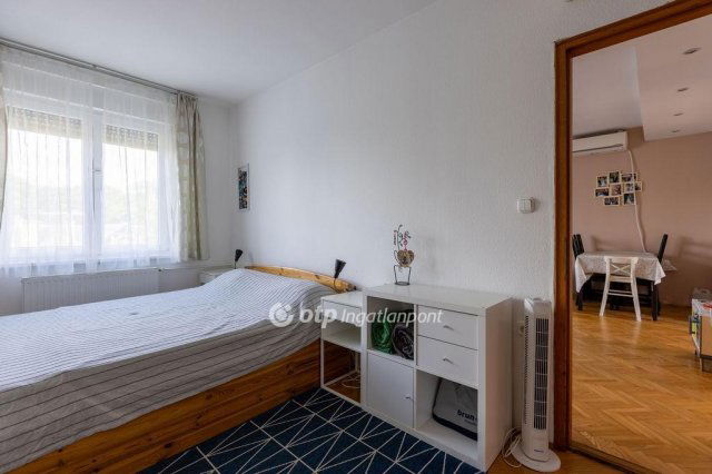 Eladó téglalakás, Budapesten, I. kerületben 135 M Ft, 3+1 szobás