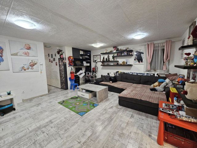 Eladó családi ház, Szigetmonostorban 68.9 M Ft, 3 szobás