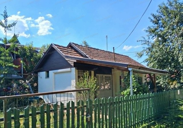 Eladó nyaraló, Gyomaendrődön 19.9 M Ft, 1+1 szobás