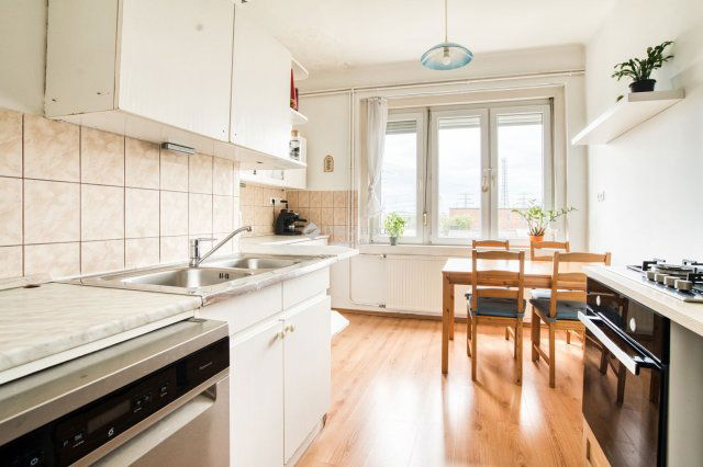 Eladó téglalakás, Budapesten, XI. kerületben 89.9 M Ft, 3 szobás