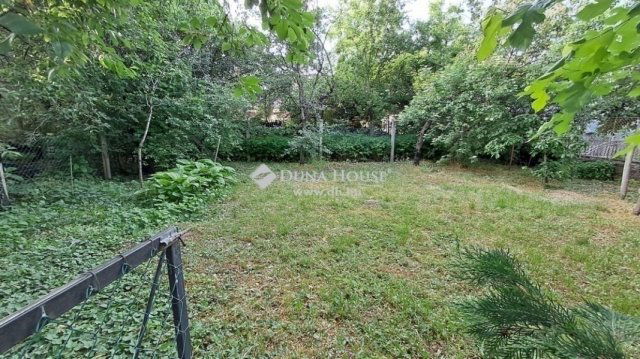 Eladó családi ház, Kecskeméten 69.9 M Ft, 6 szobás