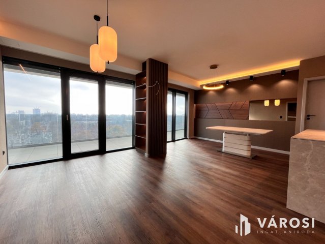 Eladó téglalakás, Debrecenben 222 M Ft, 3 szobás