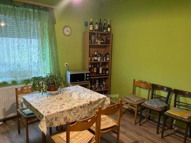 Eladó családi ház, Egyházasgergén 18 M Ft, 3+1 szobás
