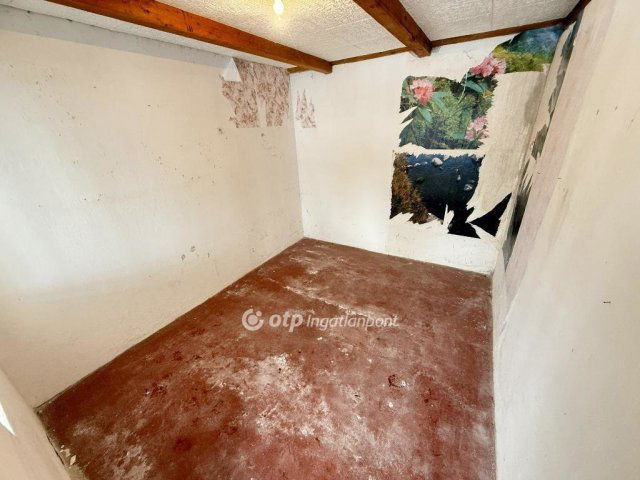 Eladó nyaraló, Tiszakécskén 13.9 M Ft, 1 szobás