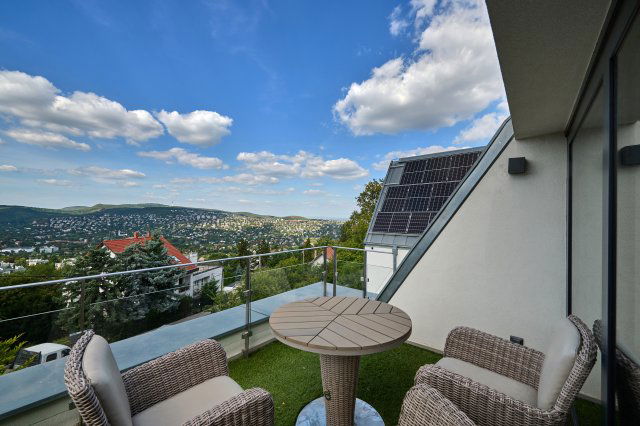 Eladó téglalakás, Budapesten, XII. kerületben 390 M Ft