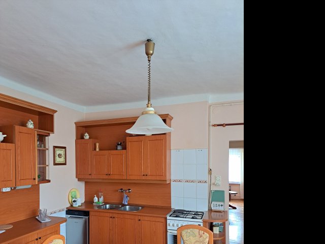 Eladó családi ház, Békéscsabán 45.5 M Ft, 3+1 szobás