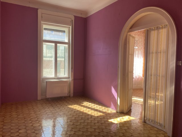 Eladó téglalakás, Budapesten, VIII. kerületben 106 M Ft