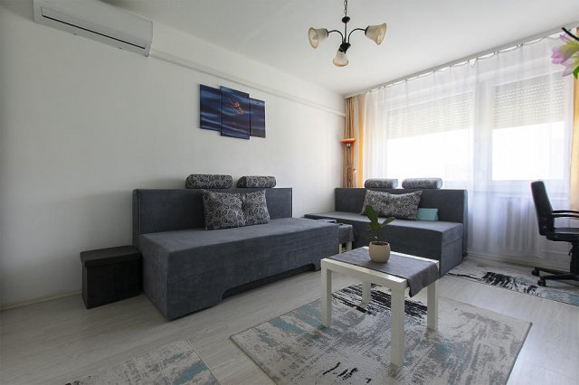 Eladó panellakás, Budapesten, XXI. kerületben 52.9 M Ft