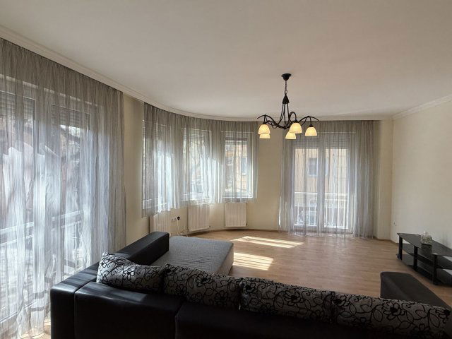 Eladó téglalakás, Debrecenben 94.9 M Ft, 3 szobás